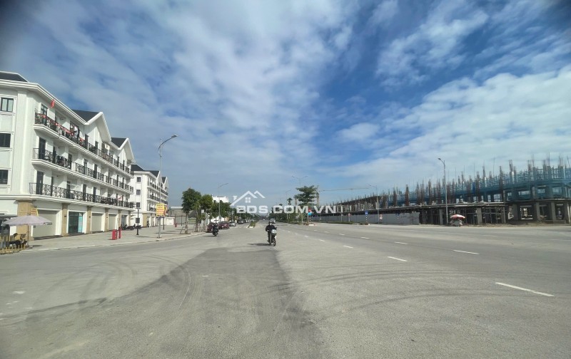 Tầng 1 Hoàng Huy New City Vip Nhất Mặt Đường Đỗ Mười