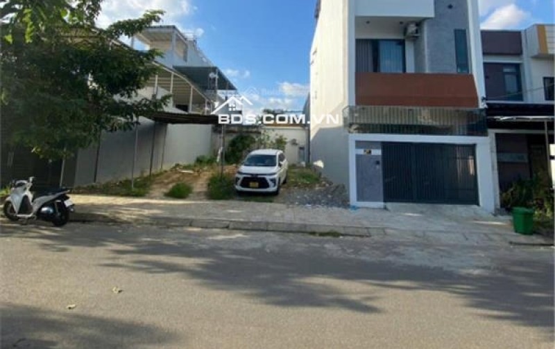 Bán đất thổ cư Đà Sơn 6, Liên Chiểu, Đà Nẵng. DT 95m2, giá 3.8 tỷ, sổ đỏ, hướng Đông Nam. LH: 0877661879