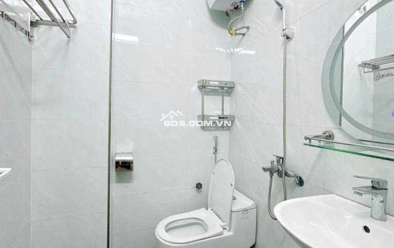 BÁN NHÀ ĐƯỜNG TRƯƠNG ĐỊNH – 27M² – 5 TẦNG – FULL NỘI THẤT – NGÕ NÔNG – GẦN PHỐ – 6,55 TỶ