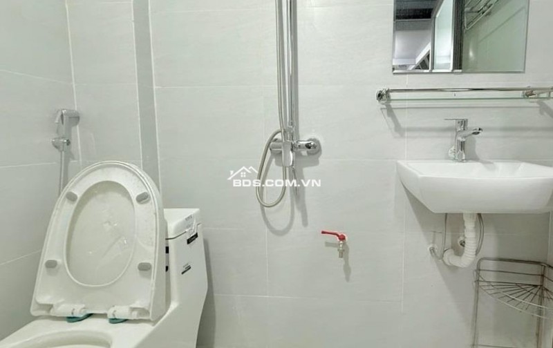 BOM TẤN THỤY PHƯƠNG - NHÀ CÓ SÂN CHƠI GẦN 1000M² - Ô TÔ ĐỖ, KINH DOANH DÒNG TIỀN 20TR/THÁNG