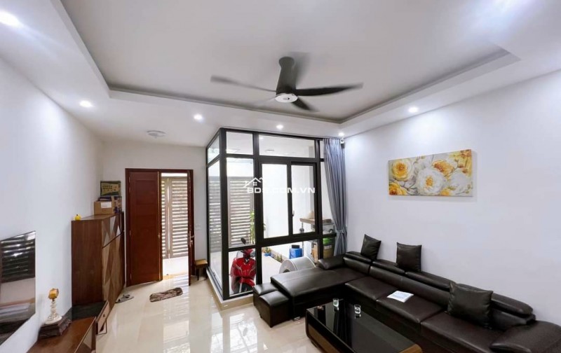 BÁN NHÀ HOÀNG VĂN THÁI-10M RA PHỐ- 2 THOÁNG TRƯỚC SAU- NGÕ THÔNG Ô TÔ KINH DOANH-81M-4 TẦNG- HƠN 18TỶ