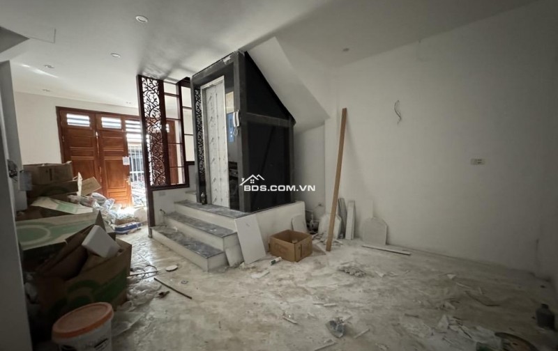 HÁI RA TIỀN! BẮC TỪ LIÊM: CC MINI MỚI CỨNG - 6 TẦNG THANG MÁY - DÒNG TIỀN 30 TRIỆU/THÁNG