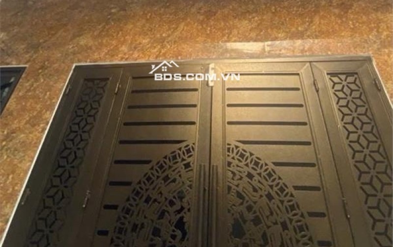 [HIẾM CÓ] Bán Nhà 6 Tầng, 11 Phòng KHÉP KÍN, đối diện HV Tài Chính, 20m Ra Ôtô.