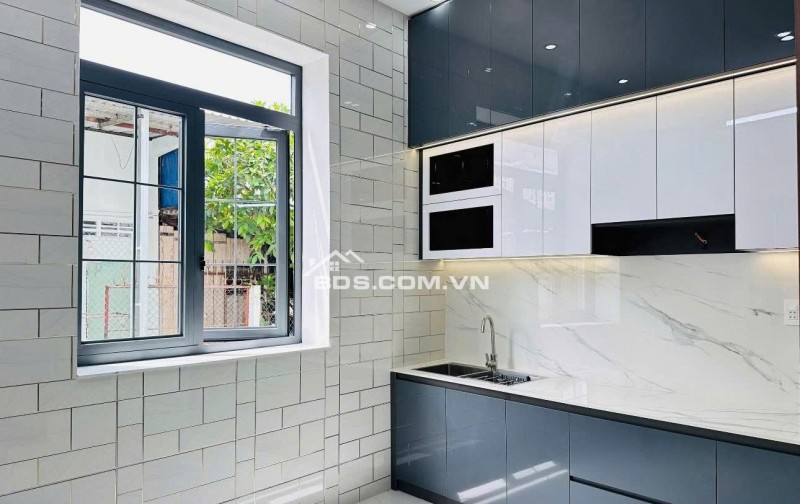 Chỉ cần thanh toán 690tr nhận ngay căn nhà dãy phố H71 – Lê Hồng Phong Đối diện Cảng Hoàng Diệu – Gần sân bay Cần Thơ