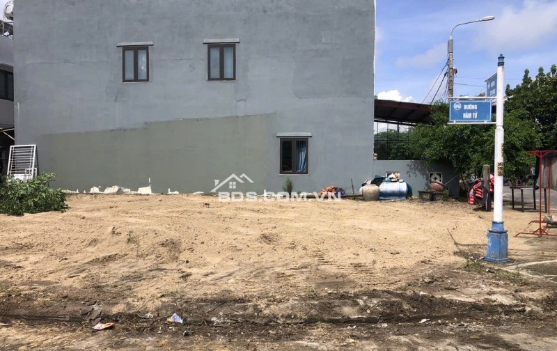 Bán đất góc 2 mặt tiền đường Hàm Tử - TP Hội An