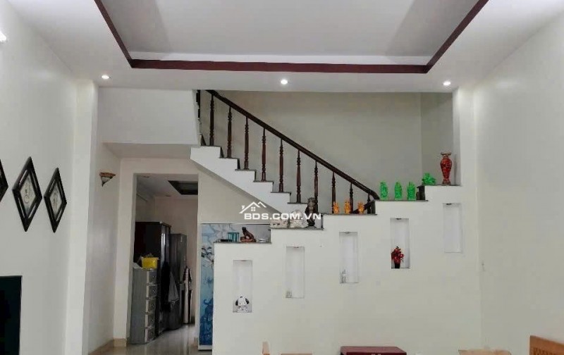 Nhà 2 tầng kiệt Ô TÔ Nguyễn Phước Nguyên - thông 243 Trường Chinh