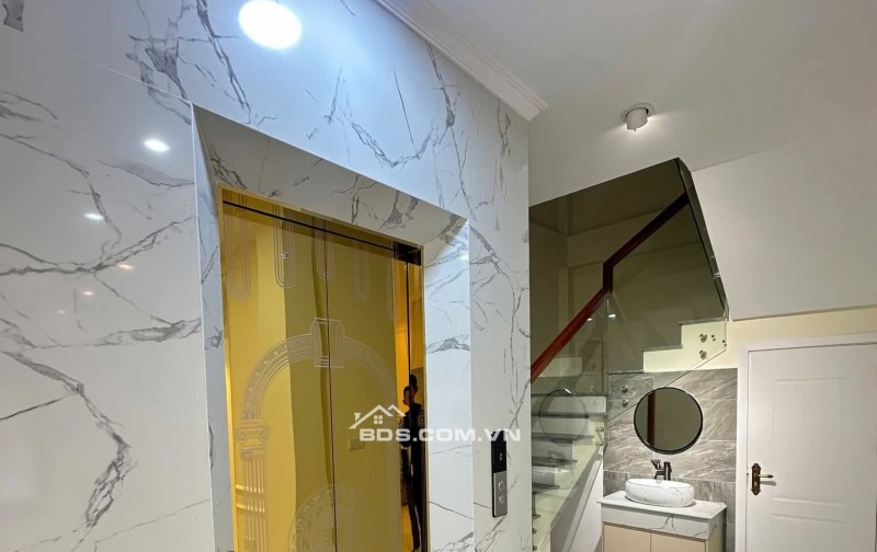 Bán Nhà Ô TÔ, Kim Ngưu, Hai Bà Trưng 80m, 5 tầng, mt 5.3m, giá 18 tỷ.