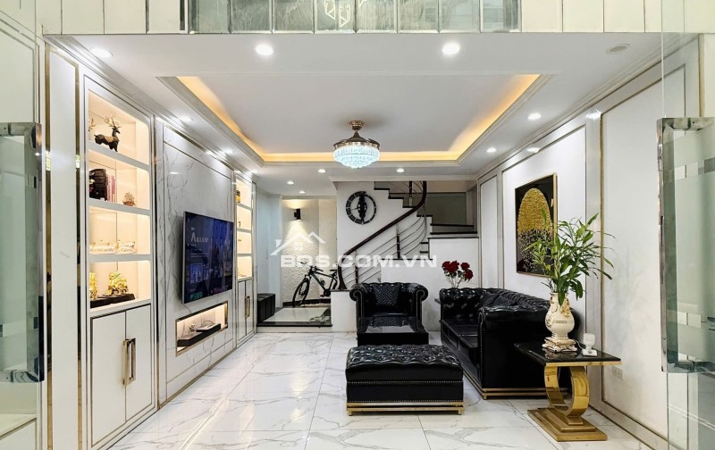 Nhà Đẹp Phố VIP Bạch Mai, Hai Bà Trưng 42m, 6 tầng, mt 4.1m, giá 13.3 tỷ