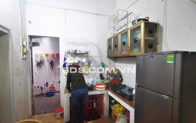 BÁN NHÀ 1.18 TỶ 1.5 TẦNG 72M2 ( ĐÔNG NAM ) NGÕ ĐƯỜNG GIẢI PHÓNG