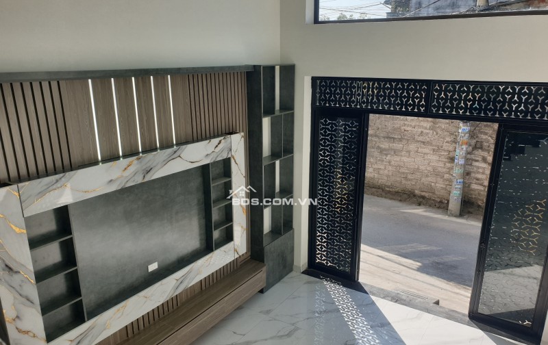 BÁN NHÀ 2.95 TỶ 3.5 TẦNG CÓ GARA Ô TÔ NGÕ RỘNG ĐƯỜNG VĂN CAO