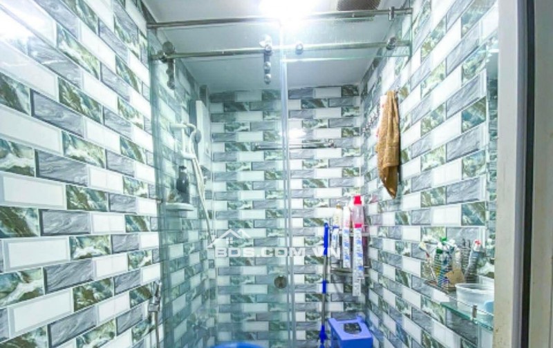 Bán nhà Lý Thường Kiệt Tân Bình, ngang đẹp 4.2m sát xe tải giá nhỉnh 4 tỷ TL