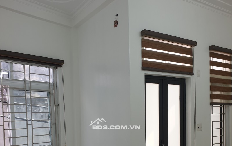 BÁN NHÀ 2.39 TỶ 3 TẦNG 48M2 SAU NHÀ MẶT ĐƯỜNG TRƯỜNG CHINH