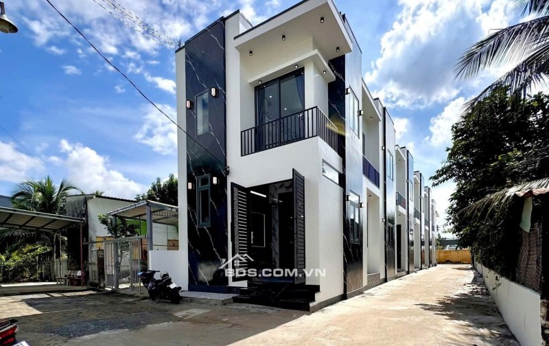 Chỉ cần thanh toán 690tr nhận ngay căn nhà dãy phố H71 – Lê Hồng Phong Đối diện Cảng Hoàng Diệu – Gần sân bay Cần Thơ