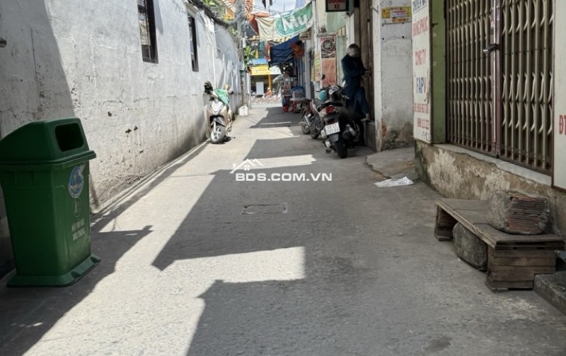  MẶT TIỀN ĐƯỜNG SỐ – ĐỐI DIỆN CÔNG VIÊN – SÁT PHÚ MỸ HƯNG 

 CƠ HỘI VÀNG CHO NHÀ ĐẦU TƯ & KINH DOANH 