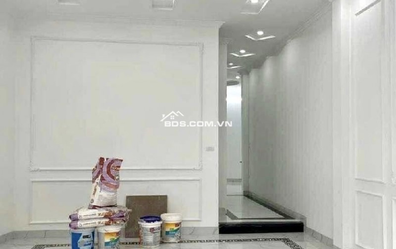 LÔ GÓC TRUNG TÂM HAI BÀ TRƯNG - 70M 5TẦNG - THANG MÁY - VIEW HỒ