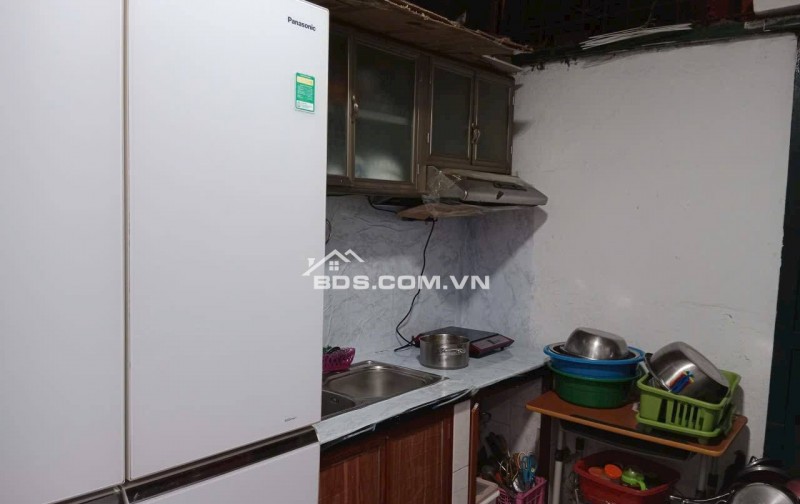 Bán Nhà Gần Đường Ô Tô Bùi Ngọc Dương, Hai Bà Trưng 65m, tầng 1, giá 3.95 tỷ.