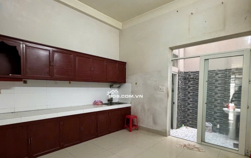 Cho thuê nhà MT đường số 11 P.BHH Bình Tân đúc 2.5 tấm 4pn