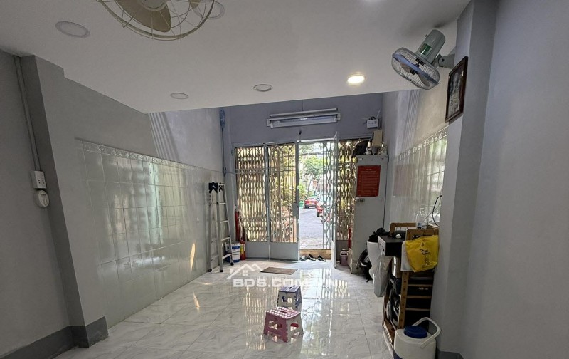 Bán nhà HXH 8m Trần Quang Diệu Quận 3, 5 tầng ở ngay giá 6.7 tỷ TL