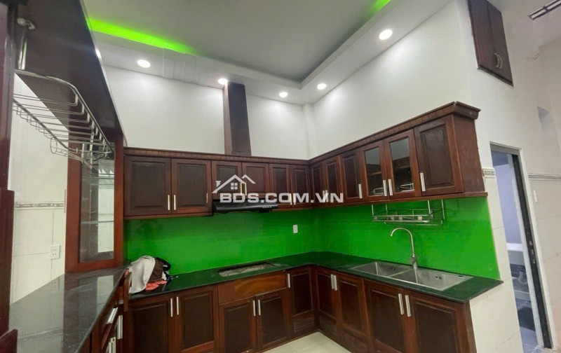 Bán nhà 1 lầu mặt tiền chợ Liên Khu 5-6 tiện kinh doanh đa ngành