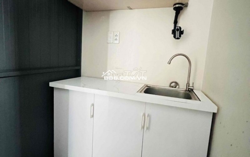 CHO THUÊ CĂN HỘ 30m² – BAN CÔNG THOÁNG MÁT – TÁCH BẾP RIÊNG
