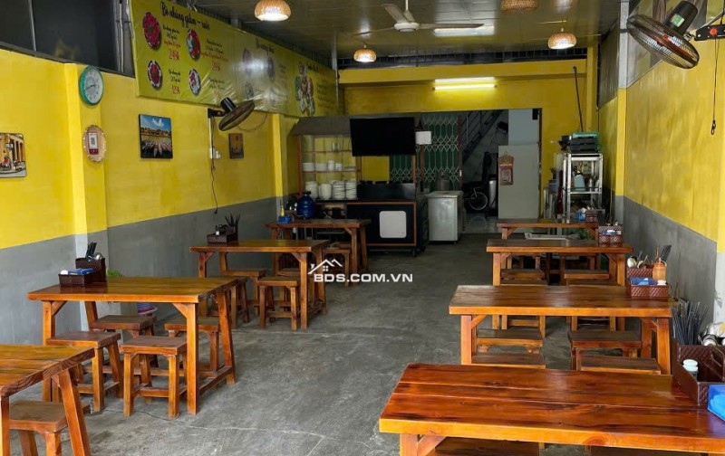 SANG NHƯỢNG MẶT BẰNG KINH DOANH ỔN ĐỊNH,KHÁCH ỔN ĐỊNH