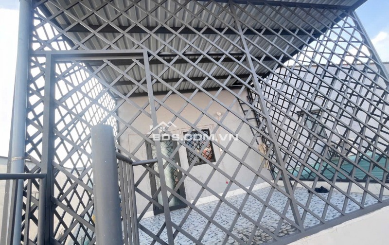 CHÍNH CHỦ CẦN BÁN NHÀ ĐẸP 1 TRỆT-1 LẦU-SỔ HỒNG-DỌN ĐẾN Ở NGAY