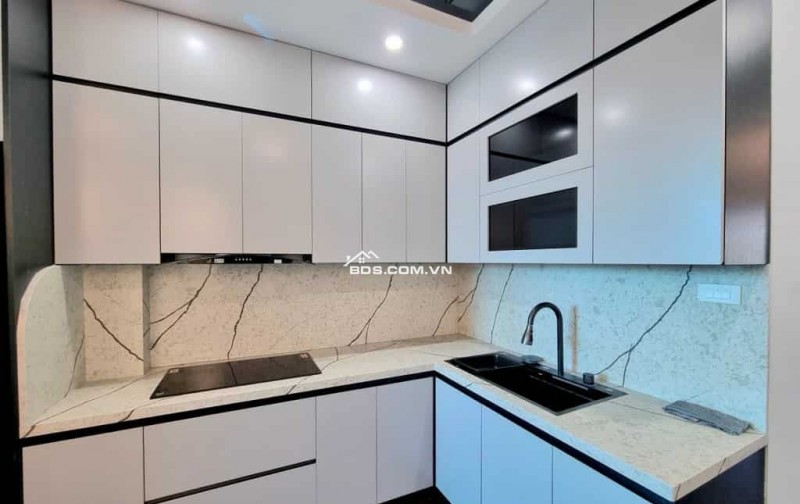 Bán Nhà Phố Trương Định 38m2, 5 Tầng, Mới Full Nội Thất, Ô Tô 15m, Chỉ 6.9 Tỷ