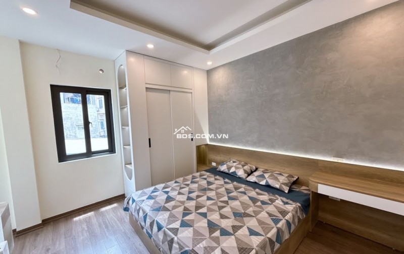 Bán Nhà Phố Trương Định 38m2, 5 Tầng, Mới Full Nội Thất, Ô Tô 15m, Chỉ 6.9 Tỷ