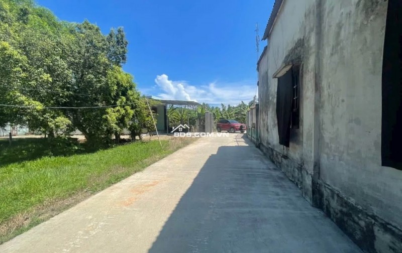 Bán lô đất 225m2, giá chỉ 7xxtr, ngay trung tâm Đại Hiệp, giáp ranh Hoà Khương, Đà Nẵng