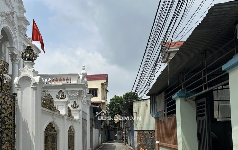 90m THỤY LÂM - ĐÔNG ANH