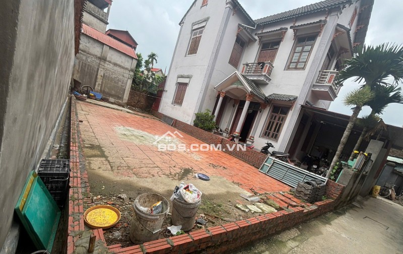 90m THỤY LÂM - ĐÔNG ANH