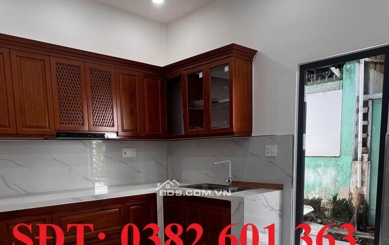 Bán nhà Liên kế trệt mới cách trường FPT 50m