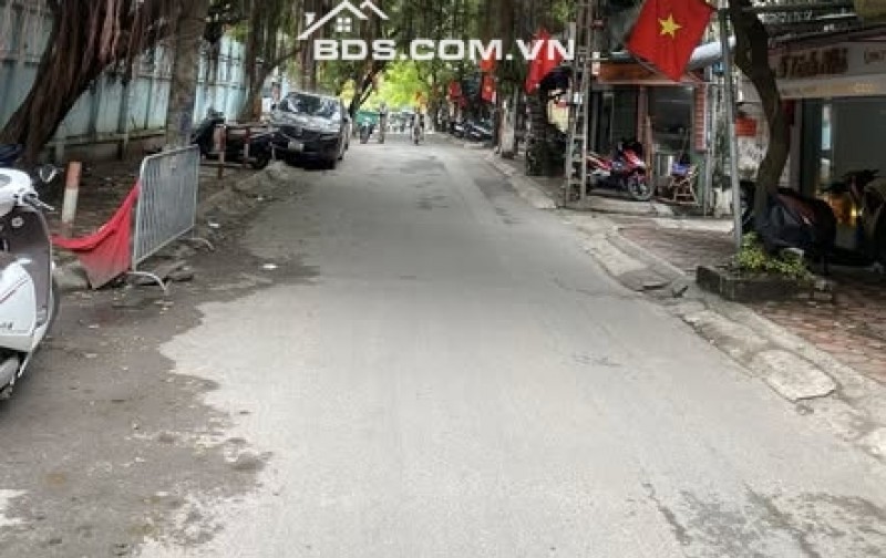 BÁN NHÀ #THÀNH_CÔNG, 2 MẶT ĐƯỜNG Ô_T.Ô, DT SỬ DỤNG 100M2, KINH DOANH SẦM UẤT, CHỈ 8.2 T.Ỷ