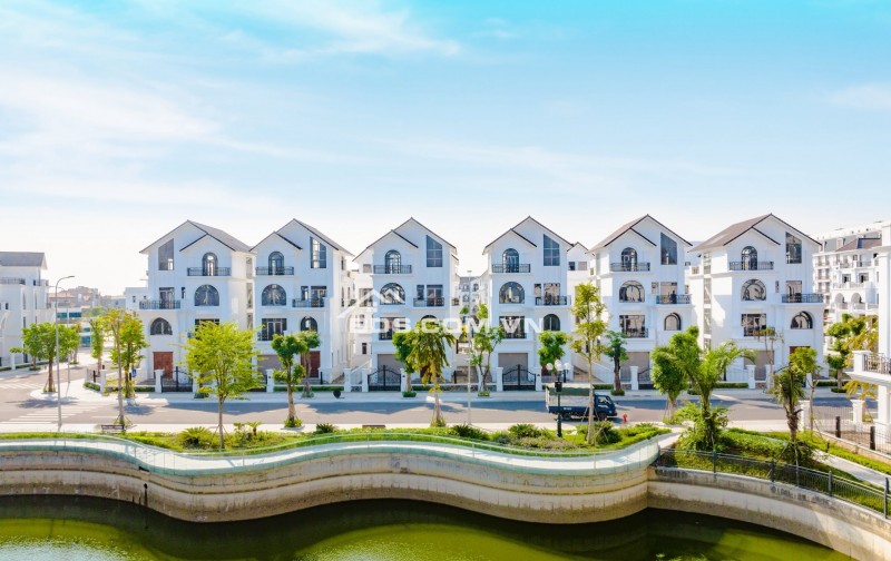 Bán lô liền kề 2 mặt tiền gần TTTM, chợ dân sinh, trường học