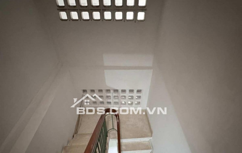 BÁN NHÀ SIÊU PHẨM TRẦN QUANG DIỆU- P.14   - HẺM XE HƠI - DT 95/70M2 (5.2x18.8 NỞ HẬU 6.6M) - 4 TẦNG - CHÍNH CHỦ LÂU ĐỜI.MT 31