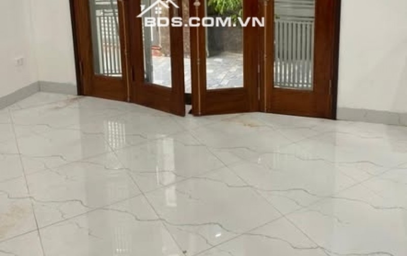 BÁN NHÀ THANH BÌNH – HÀ ĐÔNG 30M2 5Tầng MẶT TIỀN 6.3M GIÁ 6.95TỶ VỊ TRÍ ĐẸP – NGÕ RỘNG – NHÀ MỚI LONG LANH – Ở NGAY