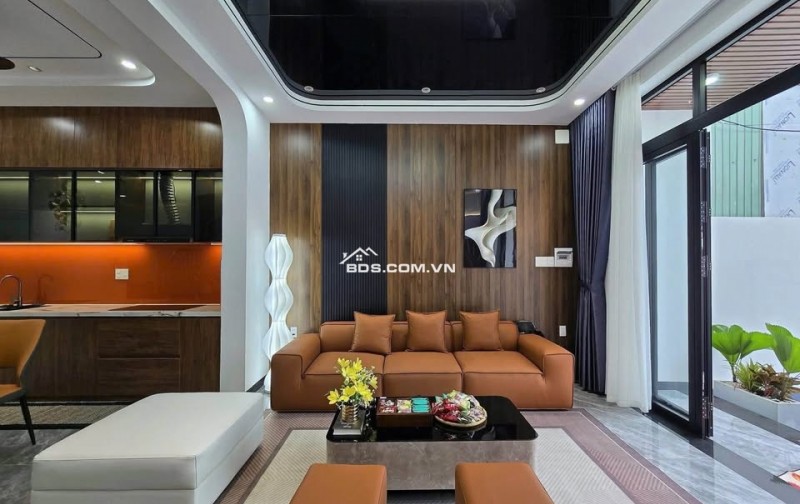 MỚI! CĂN NHÀ LẦU ĐẸP NGAY GẦN TRUNG TÂM BIÊN HÒA