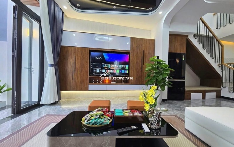 MỚI! CĂN NHÀ LẦU ĐẸP NGAY GẦN TRUNG TÂM BIÊN HÒA