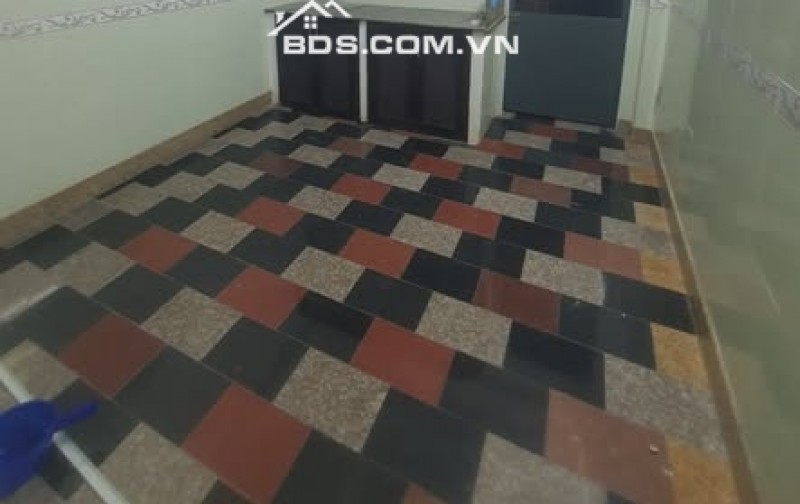 Cho thuê nhà Lê Văn Sỹ Quận 3, 4 tầng HXH giá 15tr/tháng