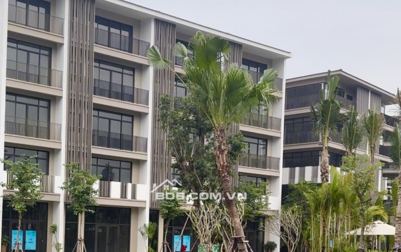 Biệt thự liền kề ven biển Hạ Long DT 120m2, MT 6m giá đang rất rẻ chỉ 18tỷ/căn.