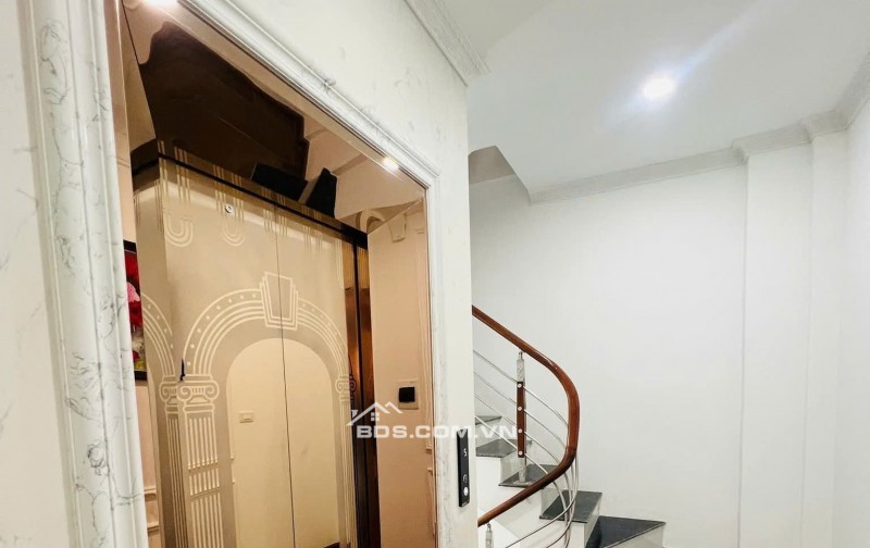 Nhà Đẹp Kinh Doanh, Ngõ Thông, Chùa Bộc, Đống Đa 46m, 7 tầng, mt 5m, giá 19.3 tỷ.