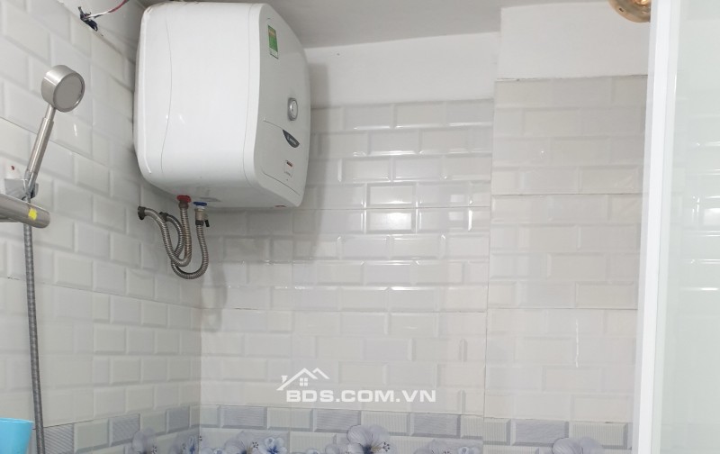 BÁN NHÀ 2.39 TỶ 3 TẦNG 48M2 SAU NHÀ MẶT ĐƯỜNG TRƯỜNG CHINH