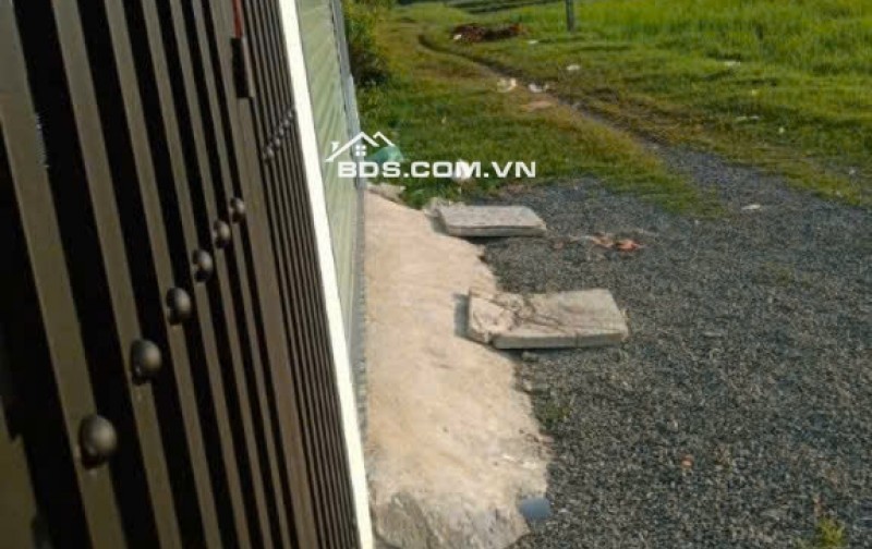 Chính Chủ Chuyển Về Thành Phố Cần Bán Nhà 1 Trệt 1 Lầu Mặt Tiền Đường Mỹ Hạnh Bắc, Đức Hòa, Long An