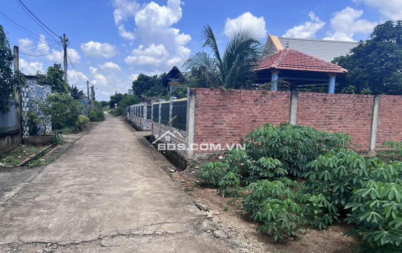 Đất ngộp Bàu Cạn - chính chủ rõ ràng