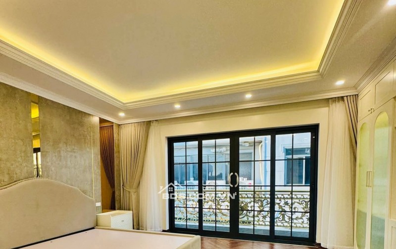 Bán Tòa Nhà Tam Trinh, Hoàng Mai 74m, 7 tầng, mt 5.5m, giá 29.5 tỷ.