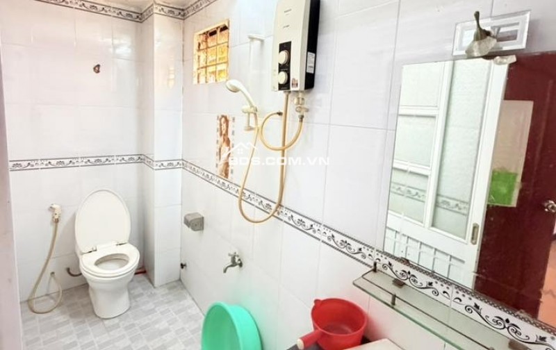 Bán nhà hẻm 8m Trần Văn Quang Tân Bình, 35m2 3 tầng nhỉnh 4 tỷ TL