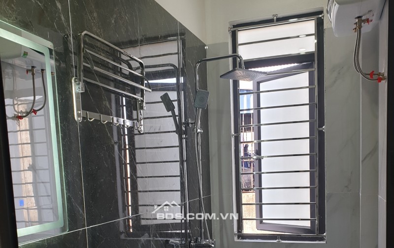 BÁN NHÀ 2.15 TỶ 3 TẦNG 48M2 ( ĐÔNG NAM ) NGÕ RỘNG VĂN CAO
