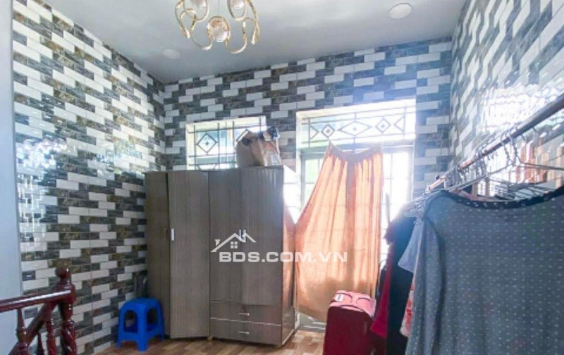 Bán nhà Lý Thường Kiệt Tân Bình, ngang đẹp 4.2m sát xe tải giá nhỉnh 4 tỷ TL