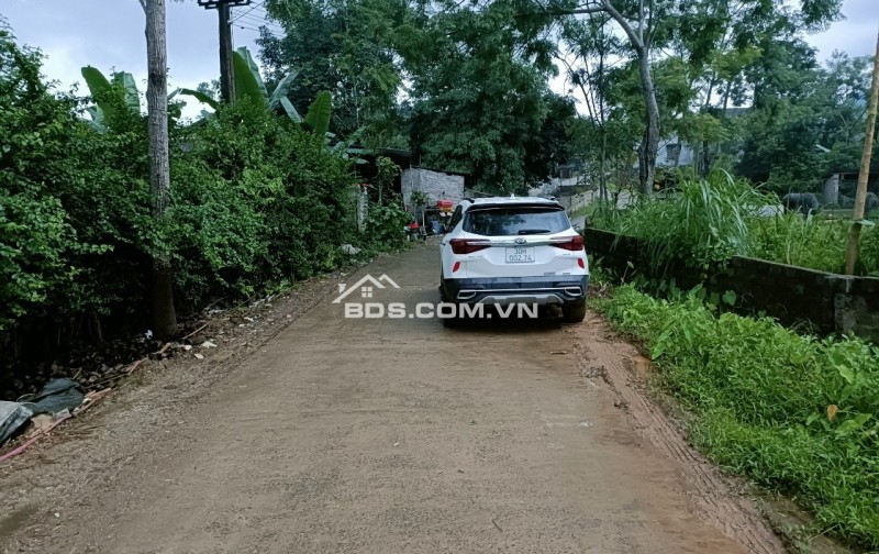 CHÍNH CHỦ CHO THUÊ ĐẤT TRỐNG 600M2 LÀM KHO BÃI XƯỞNG HAY CHĂN NUÔI CHÚC SƠN CHƯƠNG MỸ GIÁ 4TR/TH