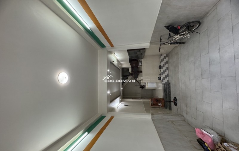 Mặt tiền nhà mới đẹp lung linh đường Phạm Hùng - P.4 Q.8 - 60m2 5 tầng BTCT - nhỉnh 9ty